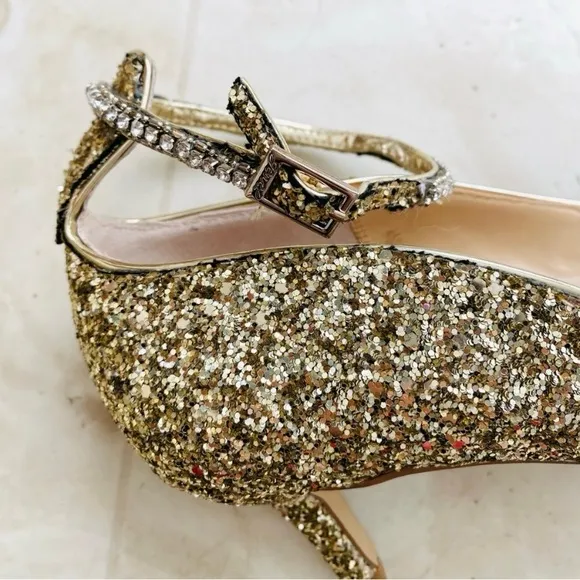 Jewel Badgley Mischka Jamila Gold Glitter Pointed Toe Kitten Heels size 9