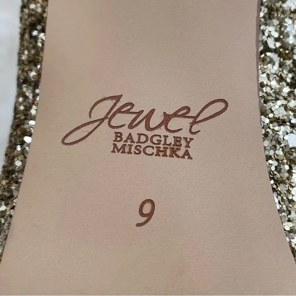 Jewel Badgley Mischka Jamila Gold Glitter Pointed Toe Kitten Heels size 9