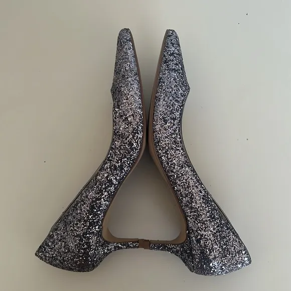 Jewel Badgley Mischka - Royalty Glittered Pointed-Toe Kitten Heel Women Size 6