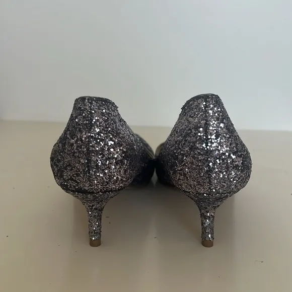 Jewel Badgley Mischka - Royalty Glittered Pointed-Toe Kitten Heel Women Size 6
