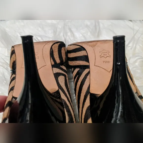Joan &amp; David Leather, Horse Hair Tiger Striped Pointy Toe Kitten Heels sz 7.5