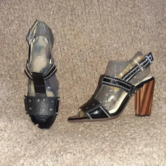 JOHN FLUEVOG-Blind Faith-Parker-Black Patent Studded-Wood Heels-Sz 7.5-Near Mint