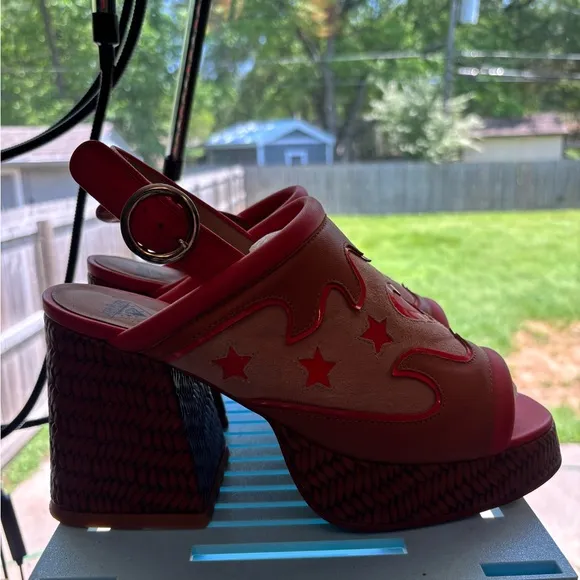 John FlueVog Riverdale Slingback Platform Heels