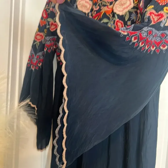 Johnny Was Maryam Embroidered Blue Birds &amp; Butterfly Tunic Dress. Small.