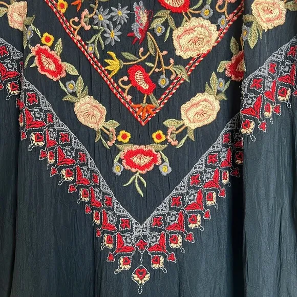 Johnny Was Maryam Embroidered Blue Birds &amp; Butterfly Tunic Dress. Small.