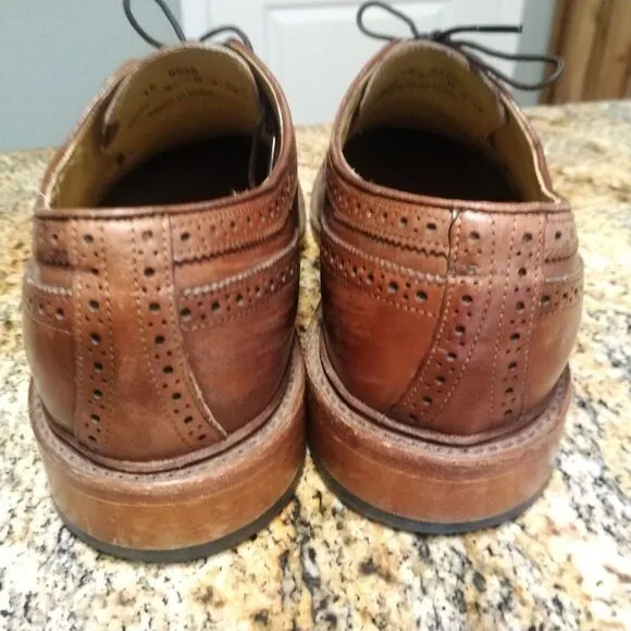 JOHNSTON &amp; MURPHY BROWN LEATHER WINGTIP OXFORDS size 9 M