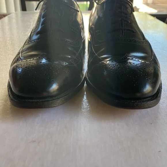 Johnston &amp; Murphy Limited Men’s Black Wingtip Leather Oxfords 9 1/2. Made in USA