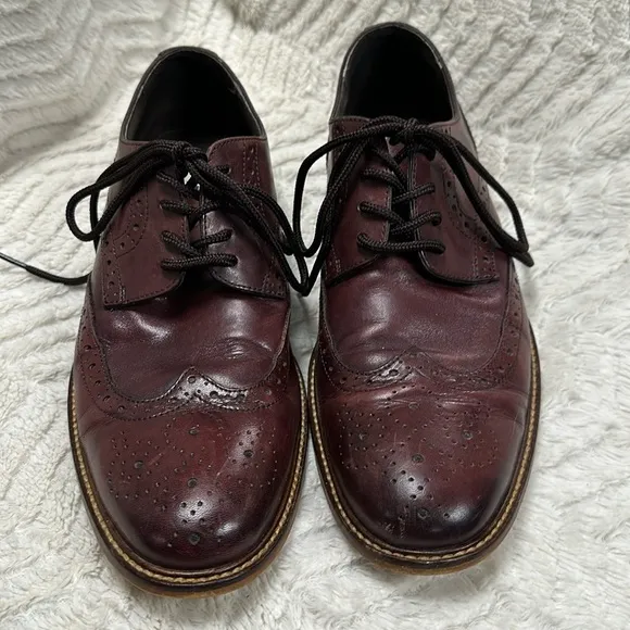 Joseph Abboud Burgundy Leather Wingtip  Lace Up Men's Oxfords, size 10