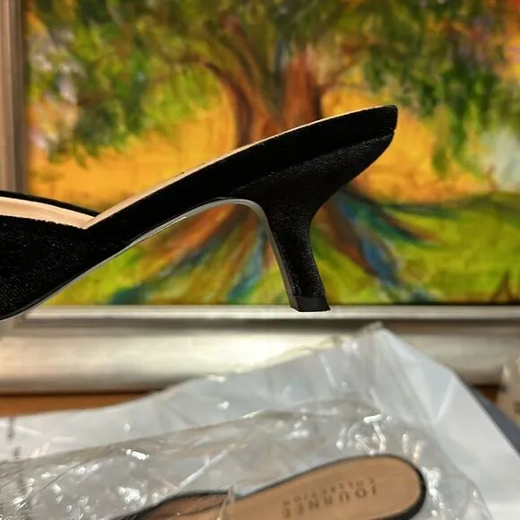 Journee Collection Black Rishie Velvet Heels Size 8.5