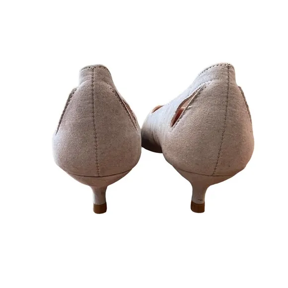Journee Collection Goldie Kitten Heel in Gray Women's 8.5 NEW