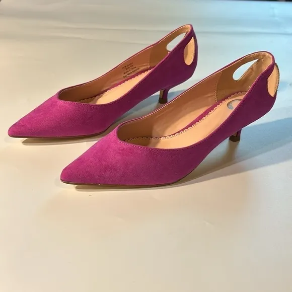 Journee Collection Goldie Kitten Heel