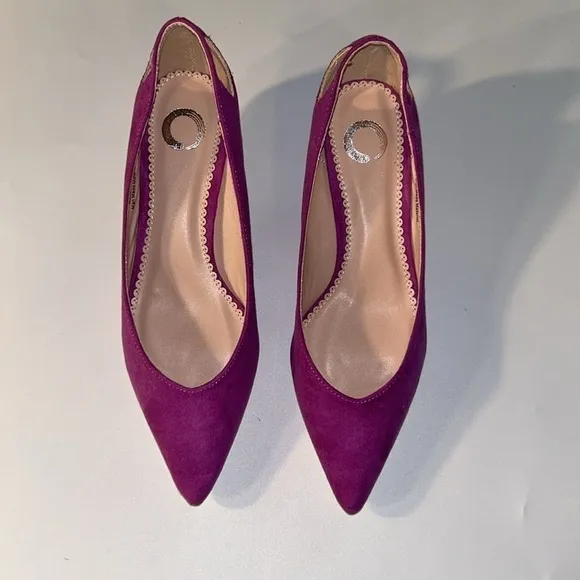 Journee Collection Goldie Kitten Heel
