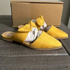 Journee collection Women's Telulah Mules mustard size 7M