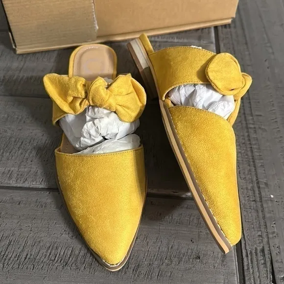 Journee collection Women's Telulah Mules mustard size 7M