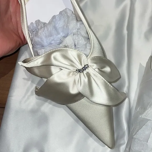 JW PEI Queena Floral Appliqué Slingback Pump Heels