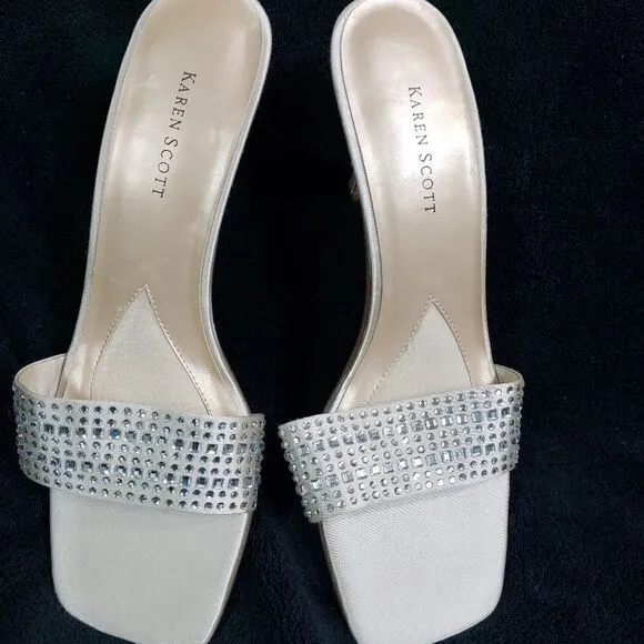 KAREN SCOTT SATIN SQUARE-TOE KITTEN HEELS
