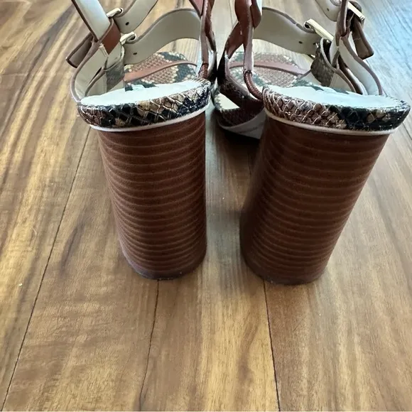 {Karl Lagerfeld} Marlow Snake print slingback heels Size: 9