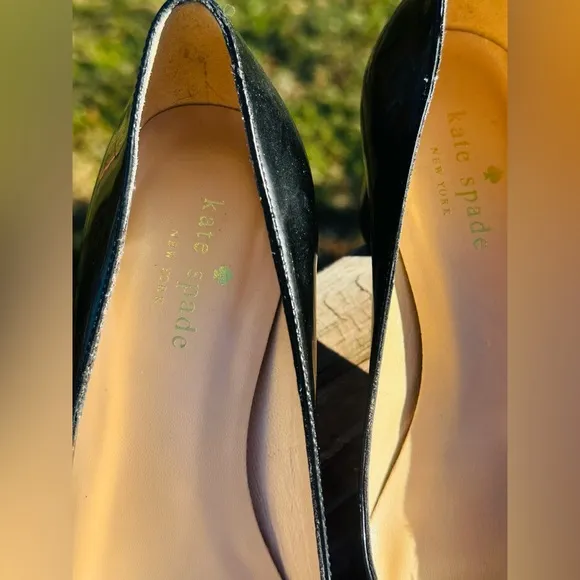 Kate Spade Black Dina Patent Kitten Heels Big Bling Bow on Toe. Sz 6b