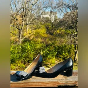 Kate Spade Black Dina Patent Kitten Heels Big Bling Bow on Toe. Sz 6b