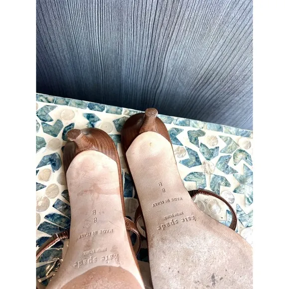 Kate Spade Leather Flower Wooden Kitten Heels Size 8