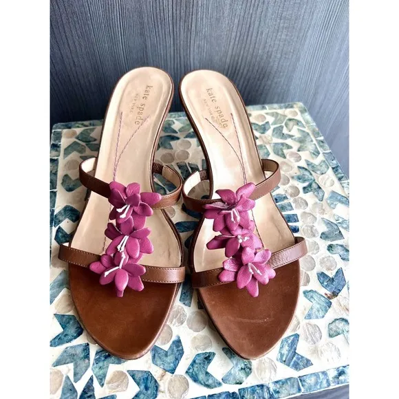 Kate Spade Leather Flower Wooden Kitten Heels Size 8