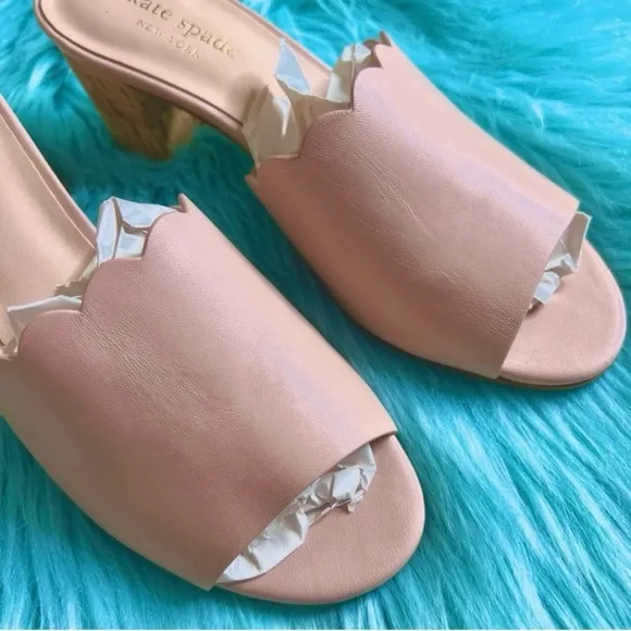 KATE SPADE LEATHER Scalloped Pale Pink Slip On Kitten Heel Mules Women’s 6