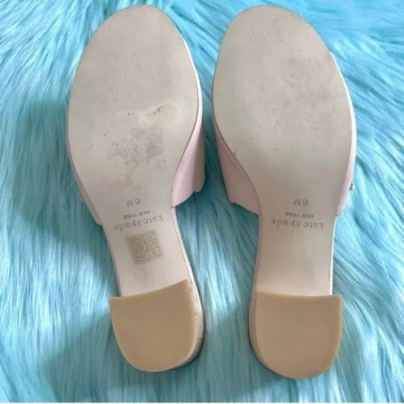 KATE SPADE LEATHER Scalloped Pale Pink Slip On Kitten Heel Mules Women’s 6