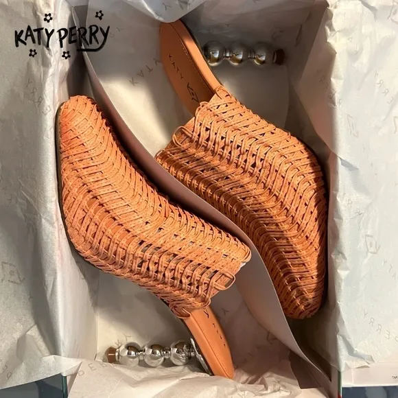 KATY PERRY The Beed Artistic Sculpted Silver Heel Zigzag Woven Mule 10M/NWT
