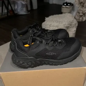 Keen Black Athletic Shoes with Trail-Ready Durability