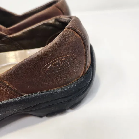 Keen Women Kaci Brown Leather Slip On Clogs Shoes Size 6.5 Outdoor Hiking Casual