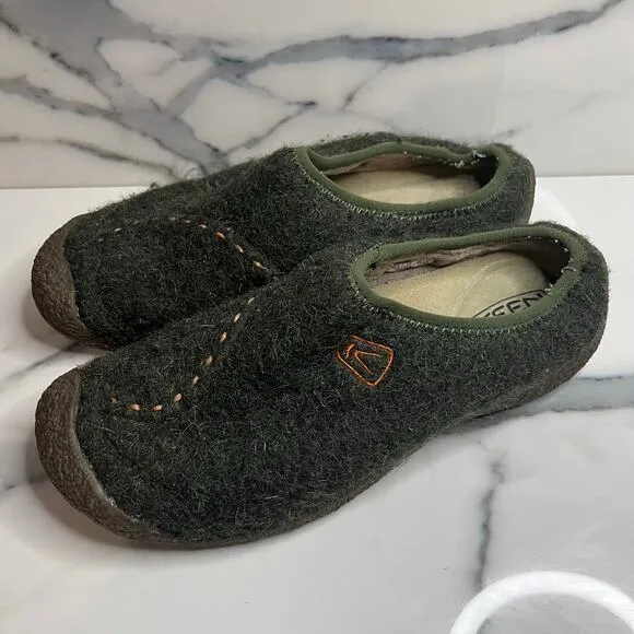 KEEN | Women's Green Wool Embroidered Comfort Outdoor Mule Clogs Sz 10