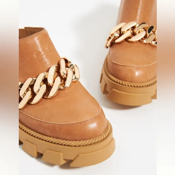 Kelsi Dagger Brooklyn Platform Mules with Gold Chain size 9