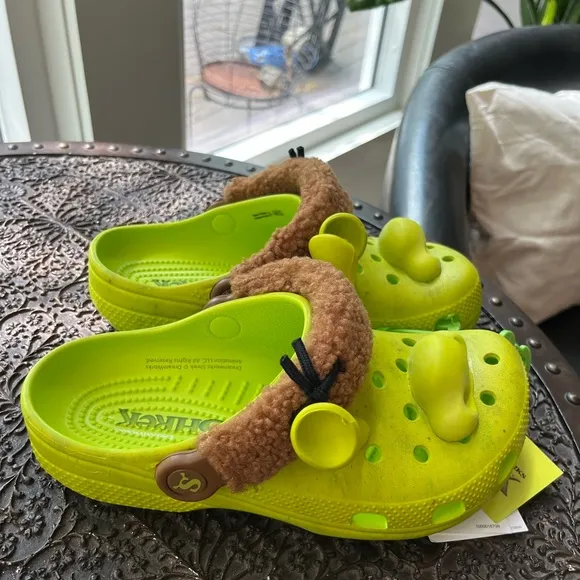 💚KIDS CLASSIC CROCS DREAM WORKS SHREK CLOGS J4 J 4
