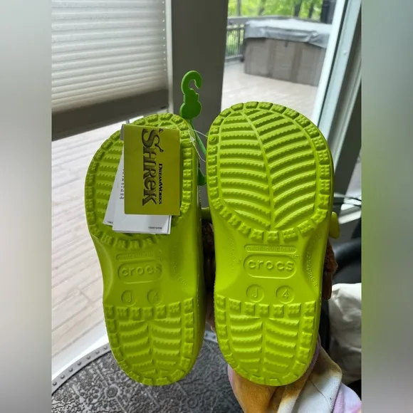 💚KIDS CLASSIC CROCS DREAM WORKS SHREK CLOGS J4 J 4