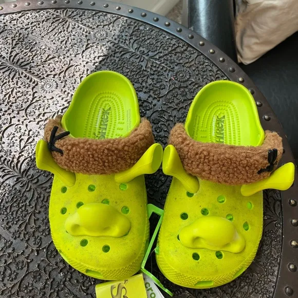 💚KIDS CLASSIC CROCS DREAM WORKS SHREK CLOGS J4 J 4