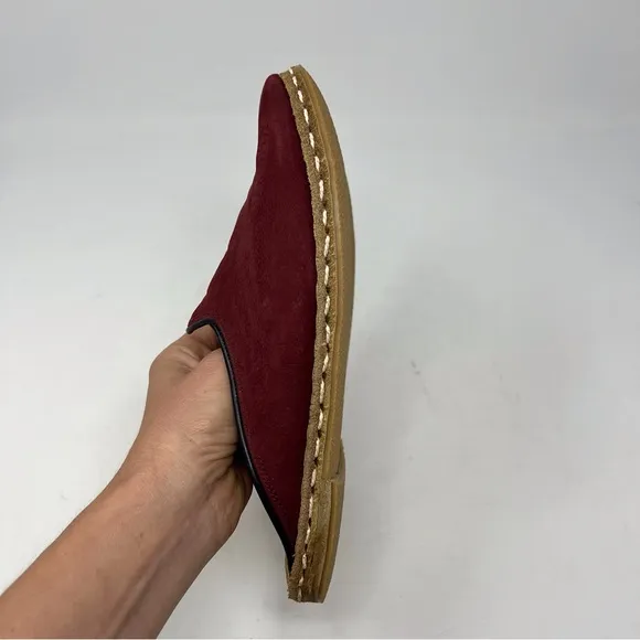 KISA Made By Hand Nubuck Leather Mules With Trim Trending Burgundy Fall 38 EU