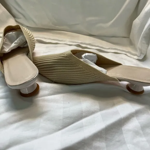 Kitten heel mule Summer color sand fabric upper stylized heels NWOT