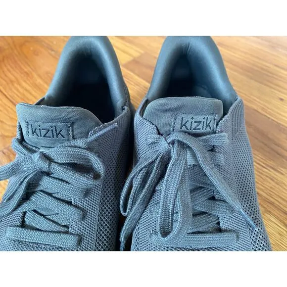 Kizik Athens slip on hands free mens 7 wide/ women’s 8.5 wide gray/black