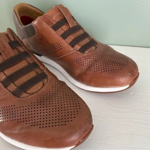 Kizik Brown Leather Boston Slip On Business Casual Shoes with Perforated Design