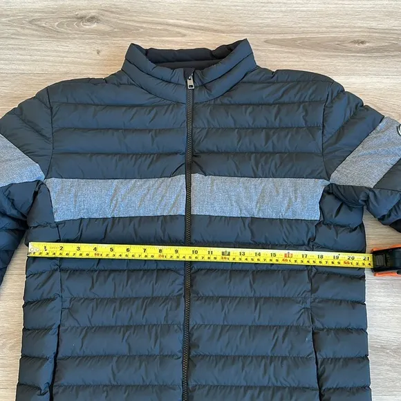 Kjur Men's Blackcomb Jacket size 54 us xl run small jacket is a fitted fit