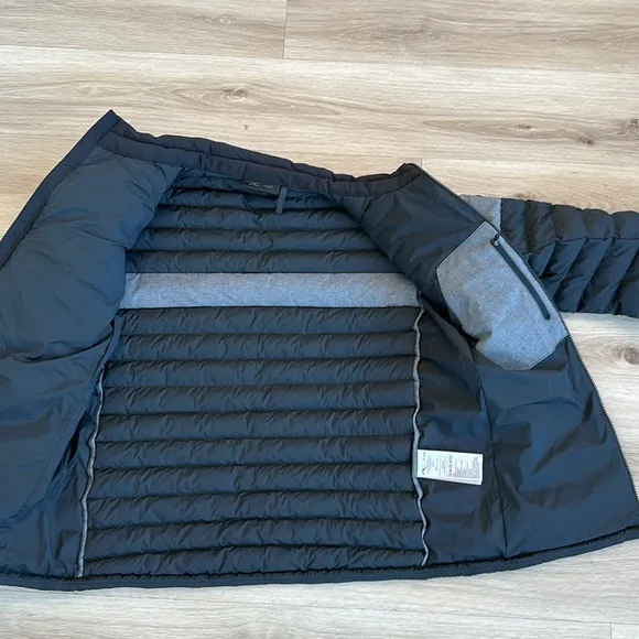 Kjur Men's Blackcomb Jacket size 54 us xl run small jacket is a fitted fit