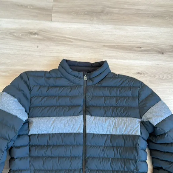 Kjur Men's Blackcomb Jacket size 54 us xl run small jacket is a fitted fit