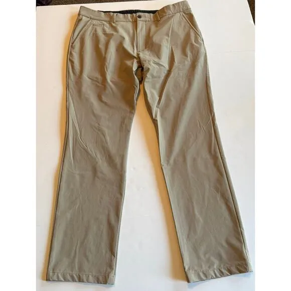 KJUS Ike Performance Golf Pants Men's Size 38x32 Chino 5-Pocket Tan Khaki