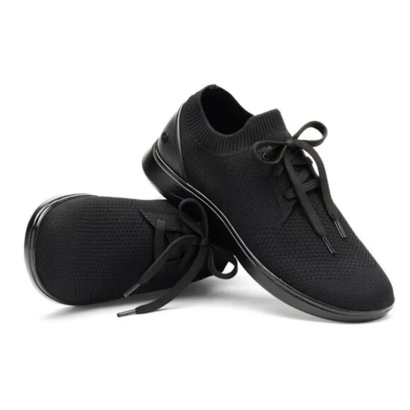 Klogs Footwear Women's Hadley Knit Lace Up Clogs - 8.5