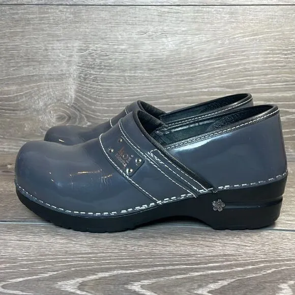 Koi by Sanita Lindsey Gray Patent Leather Women’s Size 9.5-10/EU 40 Slip On Clog