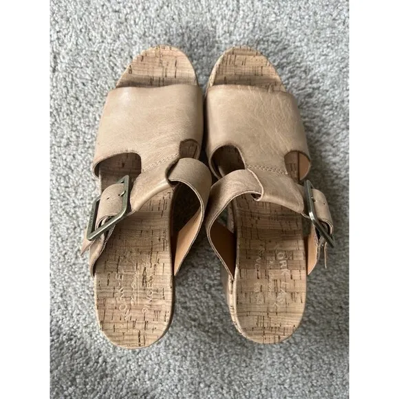 Kork Ease Andi Wedge Sandal Heel Cork Platform Size 9 M Brown Beige NWOB