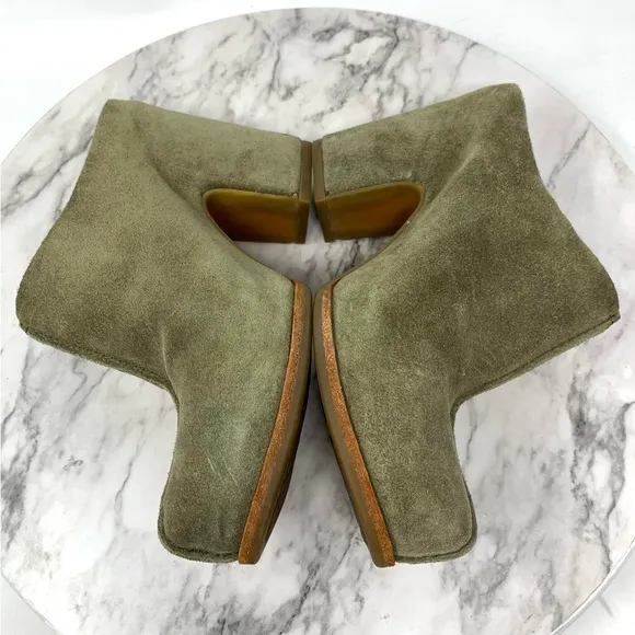 Kork-Ease Sagano Block Heel Suede Clogs 6 Classic Comfort Bohemian Fall Neutral