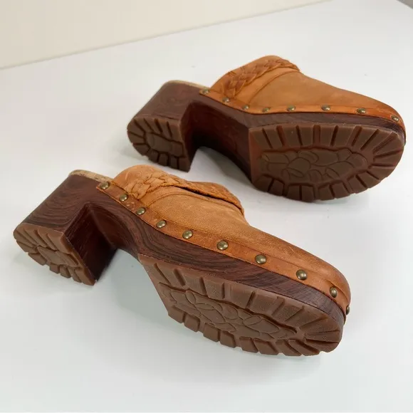 Kork Ease TILLY Clog Orange Brown Leather Slip On Studded Clogs Mules Sz 9 NEW