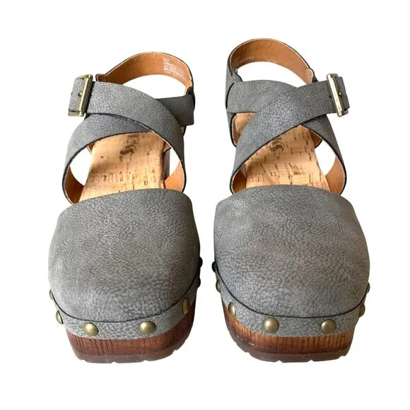 Korks Kork Ease Wendy Cross Strap Closed Toe Studded Clogs Sz 6M Boho Festival