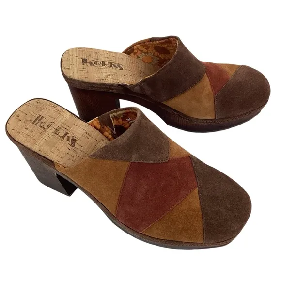 Korks Marla Suede Block Heel Platform Clogs